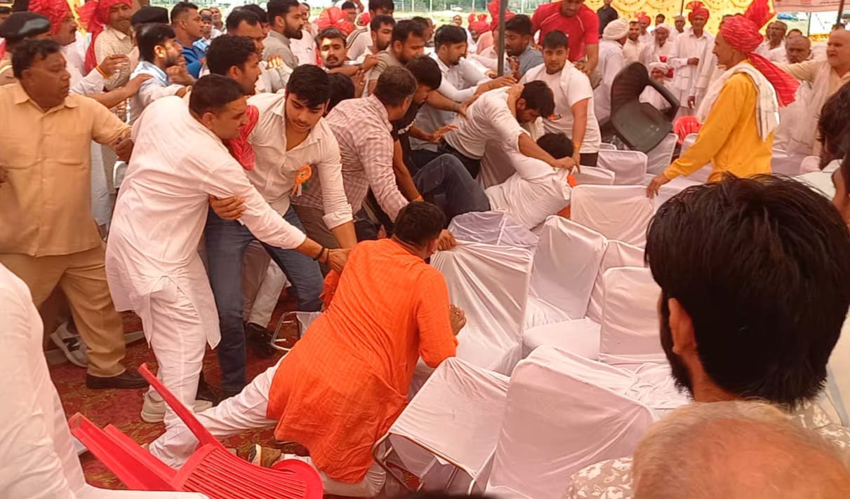 05jjrp11- सिविल अस्पताल में उपचाराधीन भाजपा नेता संत सुरेहती। संवाद