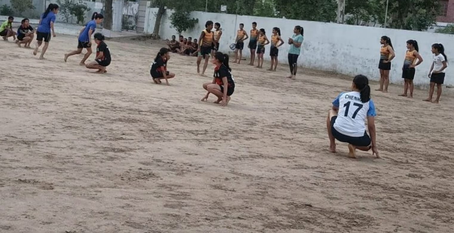 32-जसिया में हैंडबॉल व कुश्ती के ट्रायल ट्रायल में भाग लेने पहुंचे खिलाड़ी। स्रोत: ग्रामीण 32-जसिया में हैंडबॉल व कुश्ती के ट्रायल ट्रायल में भाग लेने पहुंचे खिलाड़ी। स्रोत: ग्रामीण