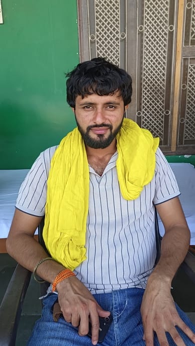 सोनीपत के गोहाना की अनाज मंडी में आढतियों की हड़ताल के कारण किसान परेशान। संवाद सोनीपत के गोहाना की अनाज मंडी में आढतियों की हड़ताल के कारण किसान परेशान। संवाद