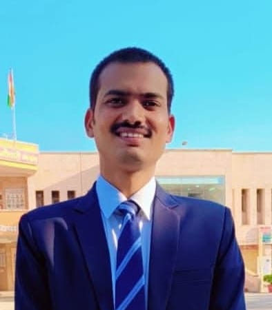 आशीष कुमार द्विवेदी, दीपक मिश्र, ज्ञानेंद्र सिंह, उद्देश्य शुक्ल, अंकितेश शुक्ल व ध्रुवचंद्र। स