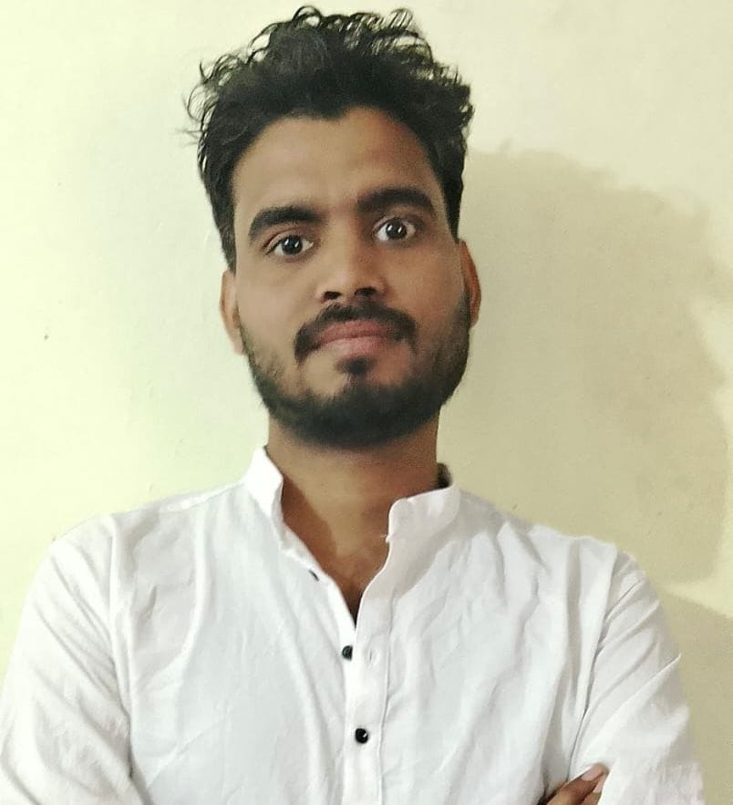 आशीष कुमार द्विवेदी, दीपक मिश्र, ज्ञानेंद्र सिंह, उद्देश्य शुक्ल, अंकितेश शुक्ल व ध्रुवचंद्र। स