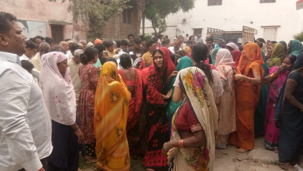 मृतक प्रसिद्ध नारायण दीक्षित की फाइल फोटो। मृतक प्रसिद्ध नारायण दीक्षित की फाइल फोटो।