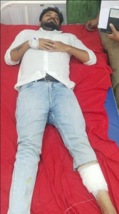 मुठभेड़ में घायल बदमाश। पुलिस विभाग मुठभेड़ में घायल बदमाश। पुलिस विभाग