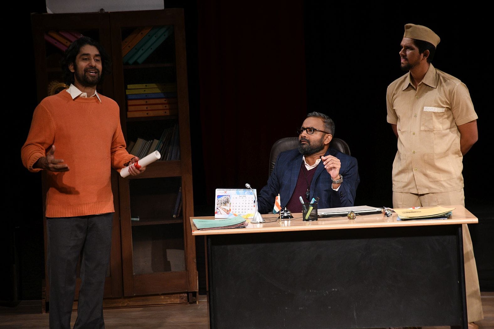 समारोह में हुआ कलाकारों का सम्मान और गूंजी प्रस्तुतियों की ध्वनि। 