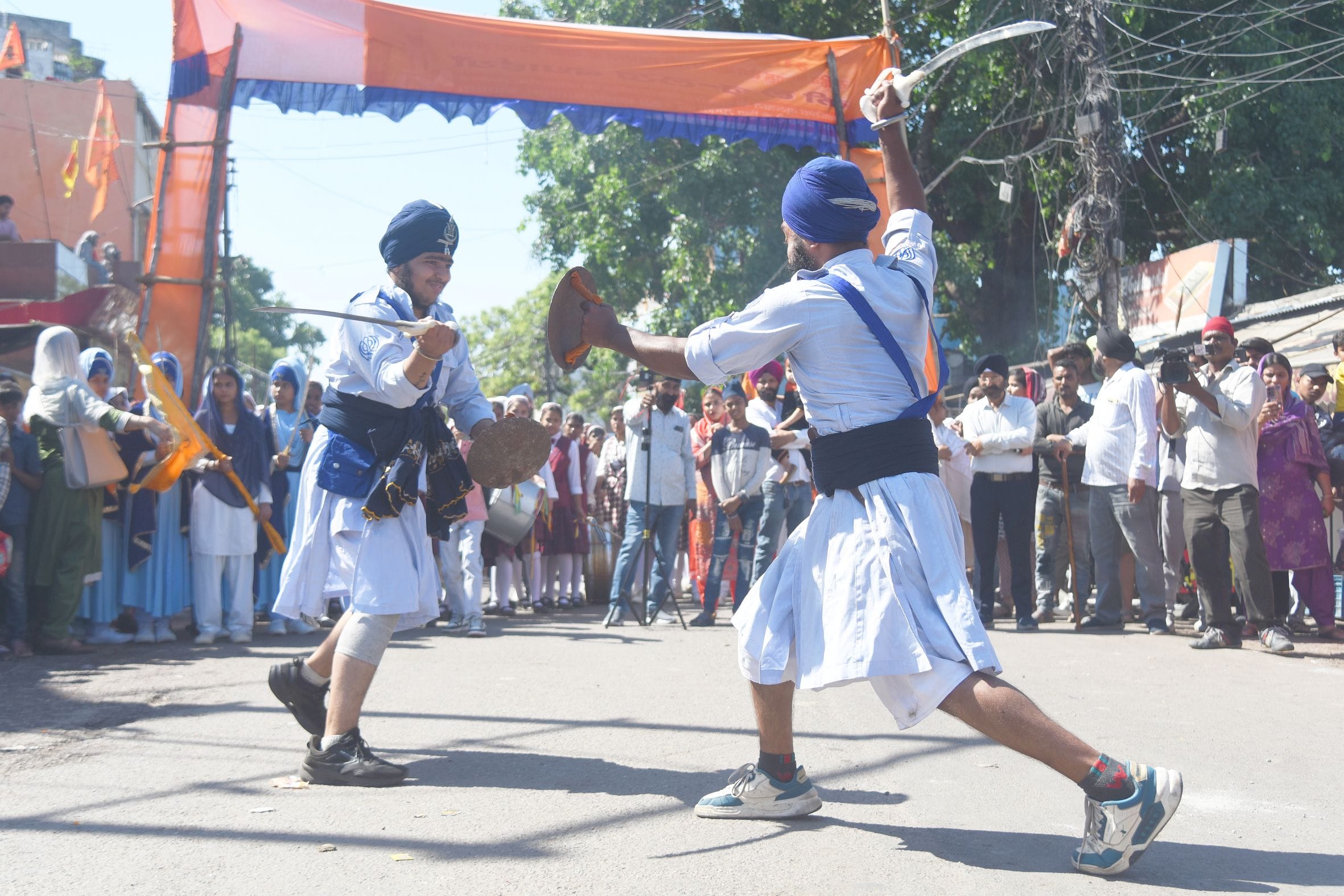 श्री गुरु तेग बहादुर साहिब के प्रकाश पर्व के पावन अवसर पर ऐतिहासिक गुरुद्वारा नाका हिंडोला से 