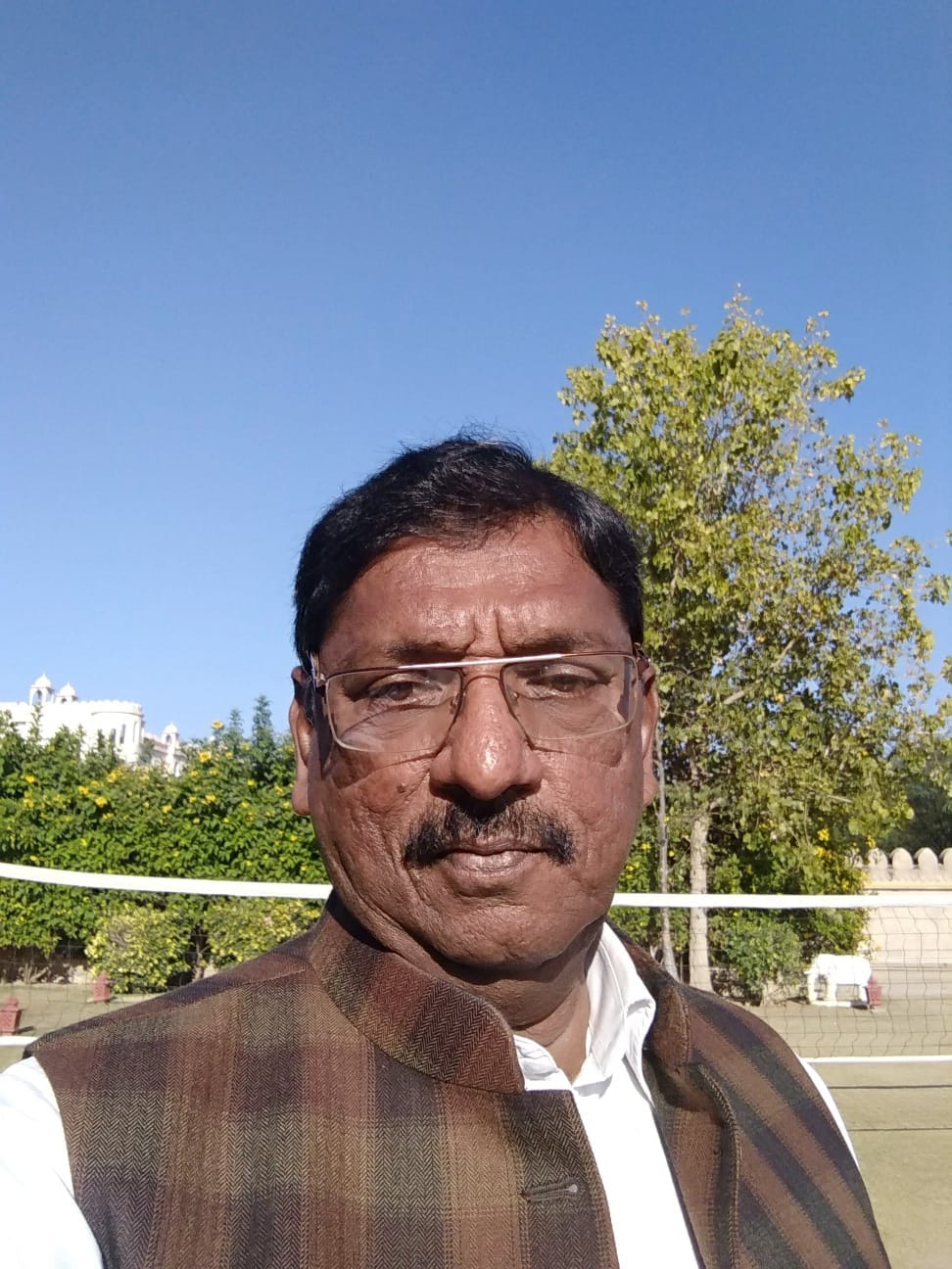 राकेश स्वामी, फर्नीचर व्यापारी