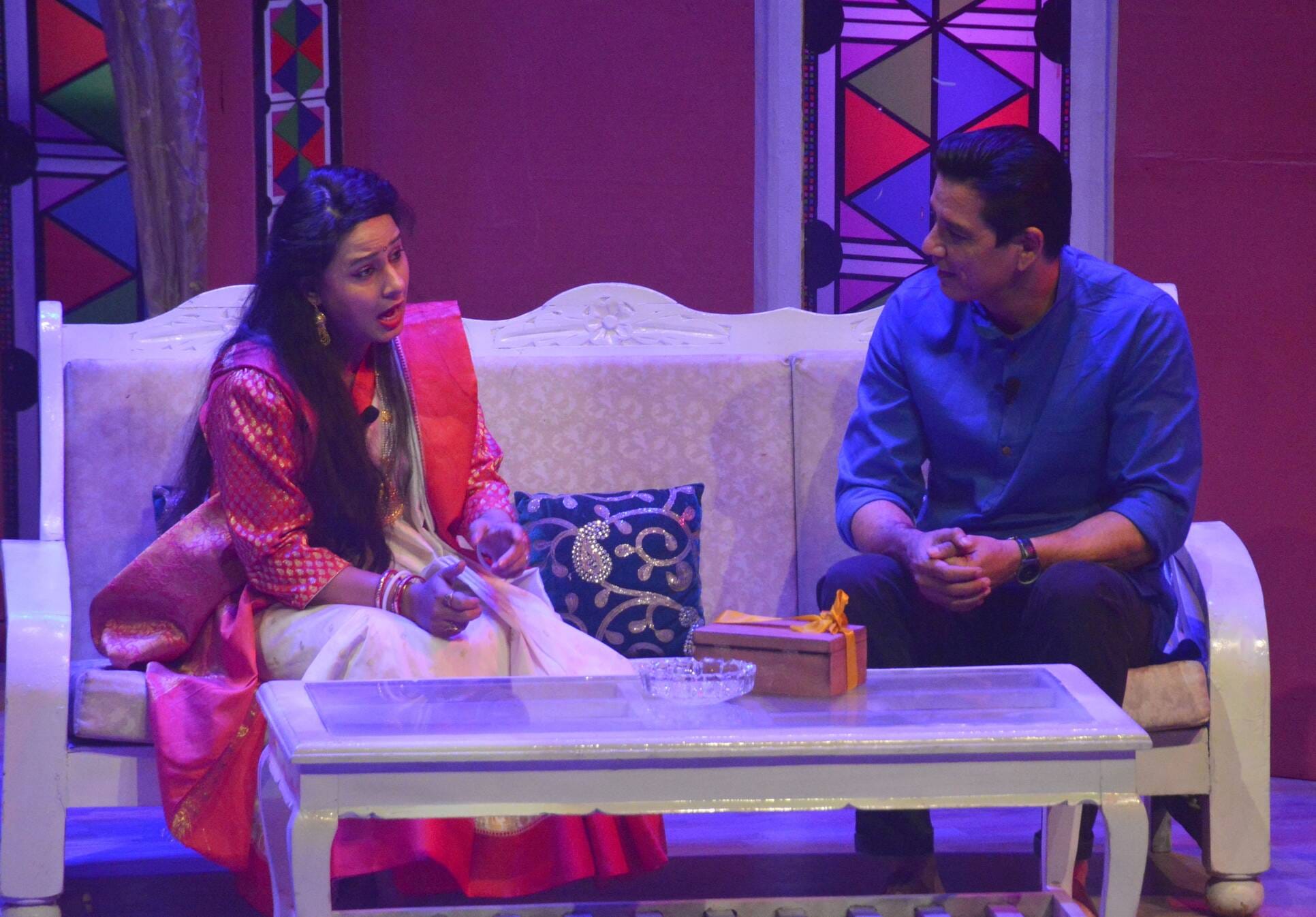 अभिनेता अनूप सोनी और प्रियंका शर्मा की अदायगी ने नाटक बालिगंज-1990 में डाली जान