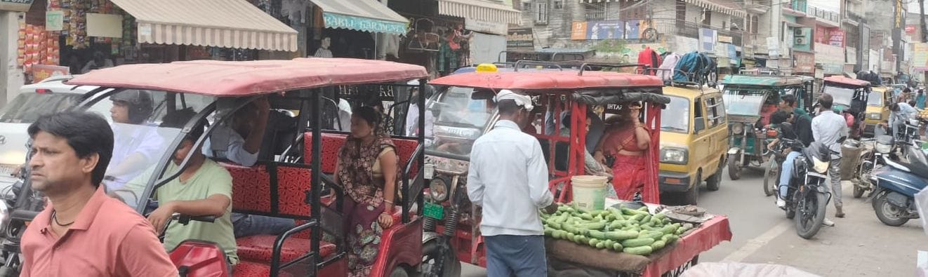 कवि तिराहे पर आईटीएमएस से गायब कैमरे। संवाद