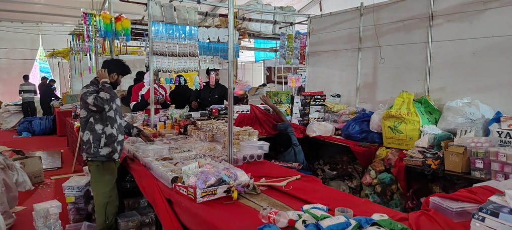 धर्मशाला के दाड़ी मेला मैदान में बारिश के चलते हुआ कीचड़। बारिश के कारण धूम्मू शाह मेले के पहले