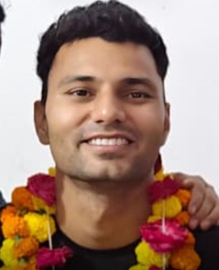 फोटो-38-आदर्श सिंह। स्रोत परिजन