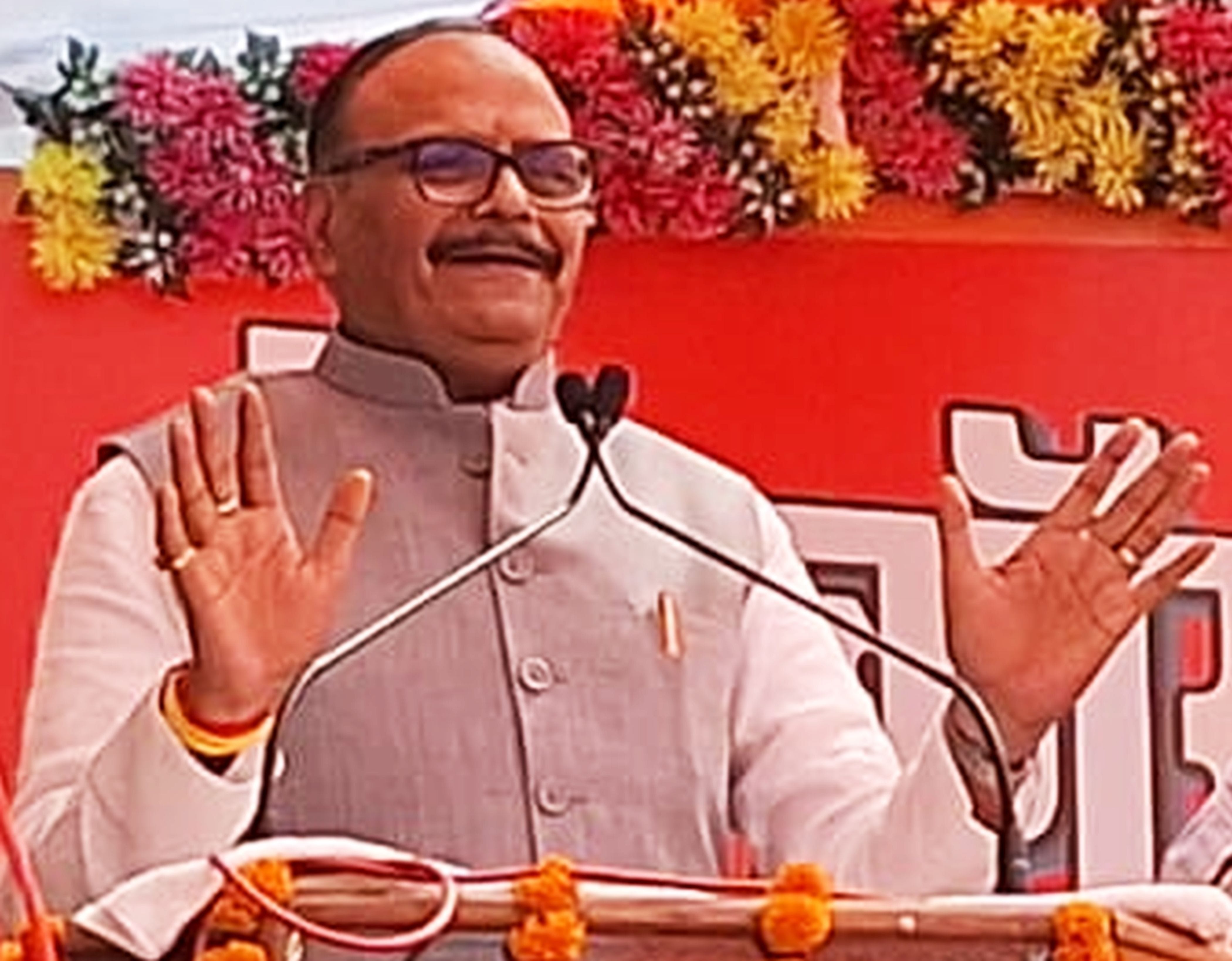 फोटो-40-रेडक्रास सोसाइटी भवन का लोकार्पण करते उप मुख्यमंत्री ब्रजेश पाठक व अन्य। संवाद
