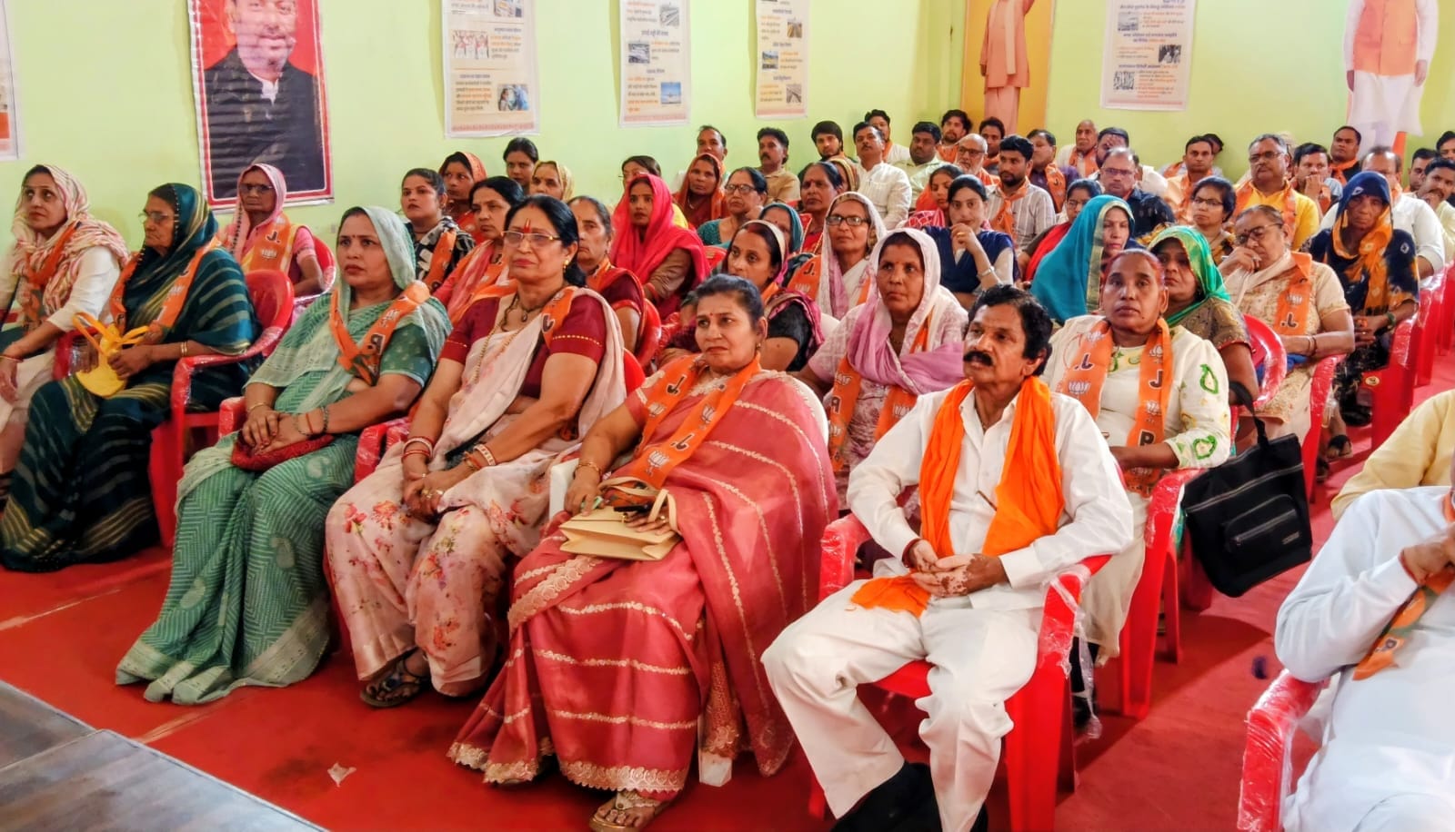 पं. दीनदयाल उपाध्याय प्रशिक्षण महाअभियान में कार्यकर्ताओं को संबोधित करती भाजपा नेत्री कांता कर पं. दीनदयाल उपाध्याय प्रशिक्षण महाअभियान में कार्यकर्ताओं को संबोधित करती भाजपा नेत्री कांता कर