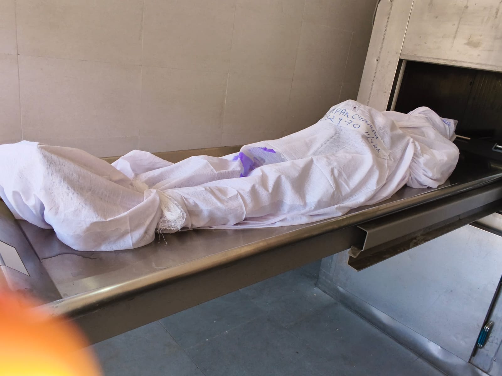 ऊंचाई से गिरे श्रमिक की अस्पताल में मौत