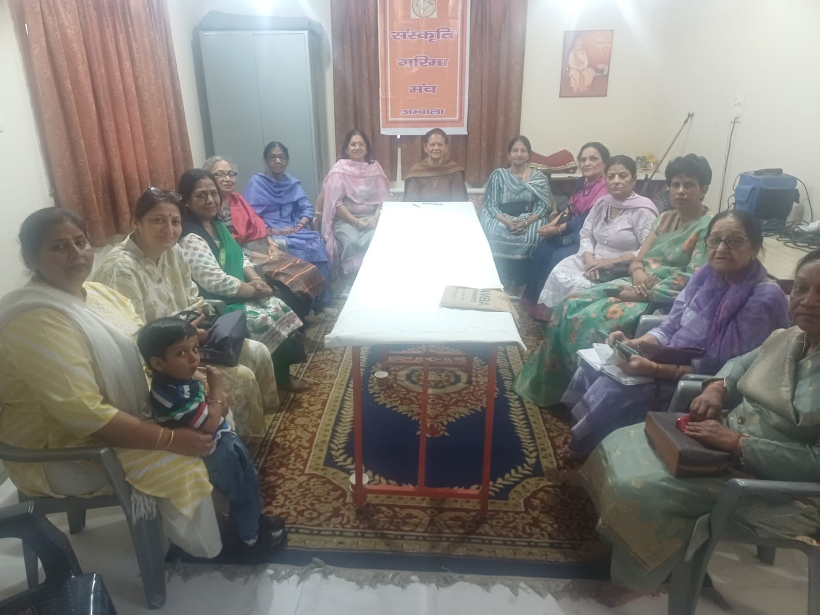 आर्य समाज में संस्कृति गरिमा मंच की पदाधिकारी बैठक करते हुए। प्रवक्ता