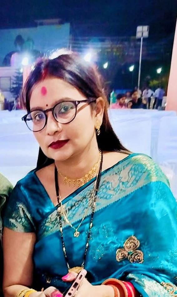 अर्पित भारद्वाज अपनी पत्नी प्रिया भारद्वाज व बेटी के साथ। फाइल फोटो