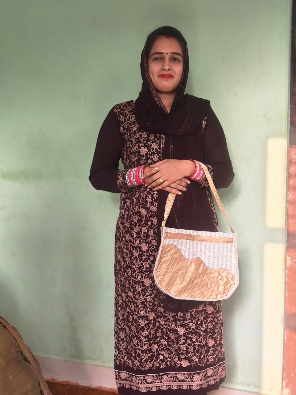 जूट से तैयार फाइल कवर। संवाद जूट से तैयार फाइल कवर। संवाद