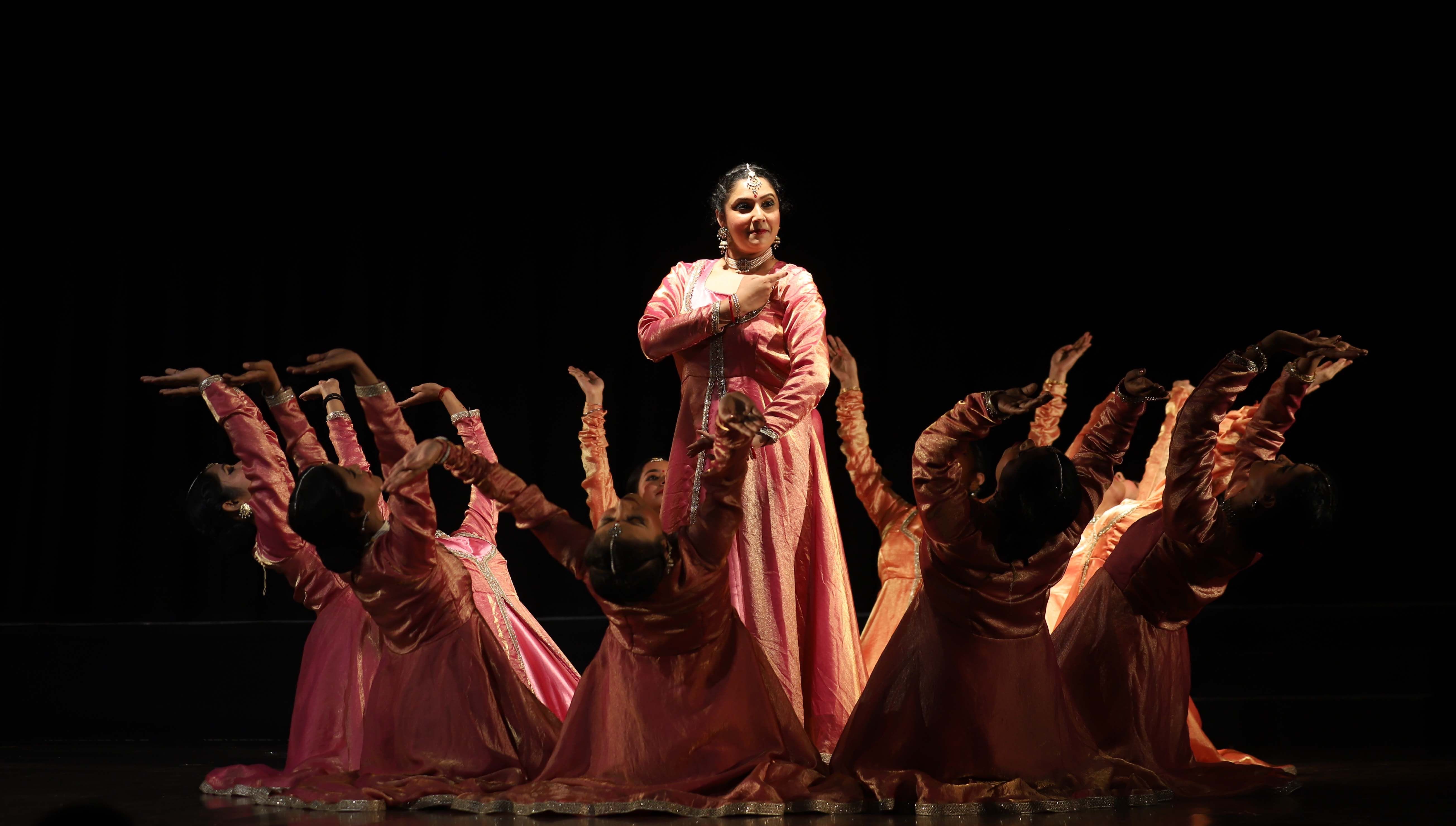 कथक के मंच पर दिखा लय और ताल का संगम