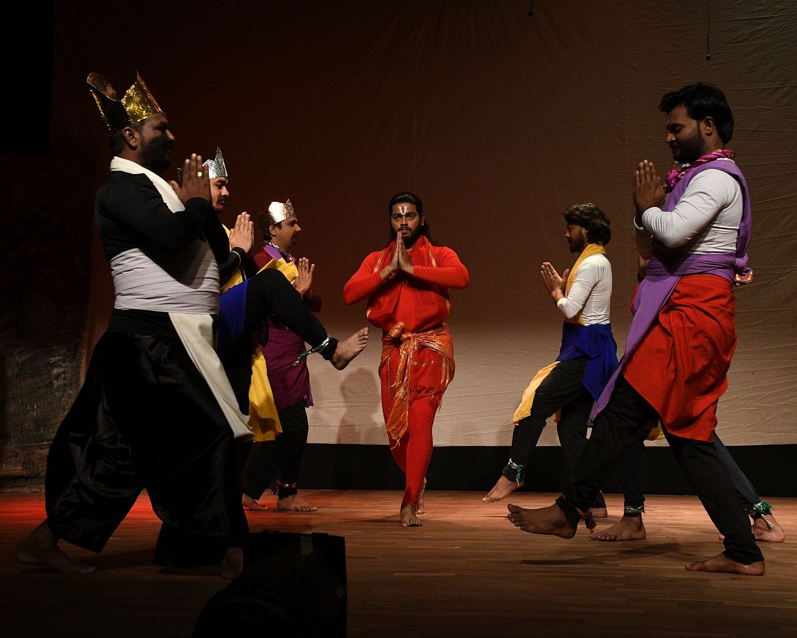 नाटक ‘आदि शक्ति राम शक्ति’ का मंचन किया गया। नाटक ‘आदि शक्ति राम शक्ति’ का मंचन किया गया।