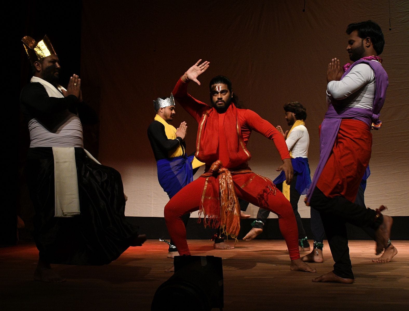 नाटक ‘आदि शक्ति राम शक्ति’ का मंचन किया गया। नाटक ‘आदि शक्ति राम शक्ति’ का मंचन किया गया।