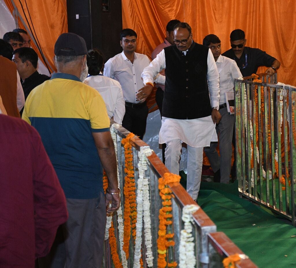 रक्षा मंत्री ने 58.27 करोड़ की विकास योजनाओं का किया लोकार्पण। रक्षा मंत्री ने 58.27 करोड़ की विकास योजनाओं का किया लोकार्पण।