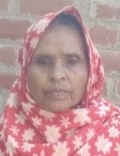 फोटो-11 फतेहपुर खालसा में डंडे के सहारे क्षतिग्रस्त बिजली लाइन। संवाद