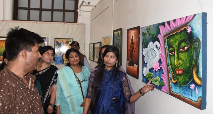 राज्य ललित कला अकादमी परिसर में सोमवार से तीन दिवसीय बद्रीनाथ आर्या चित्रकला प्रदर्शनी की शुरुआ