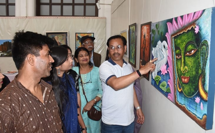 राज्य ललित कला अकादमी परिसर में सोमवार से तीन दिवसीय बद्रीनाथ आर्या चित्रकला प्रदर्शनी की शुरुआ