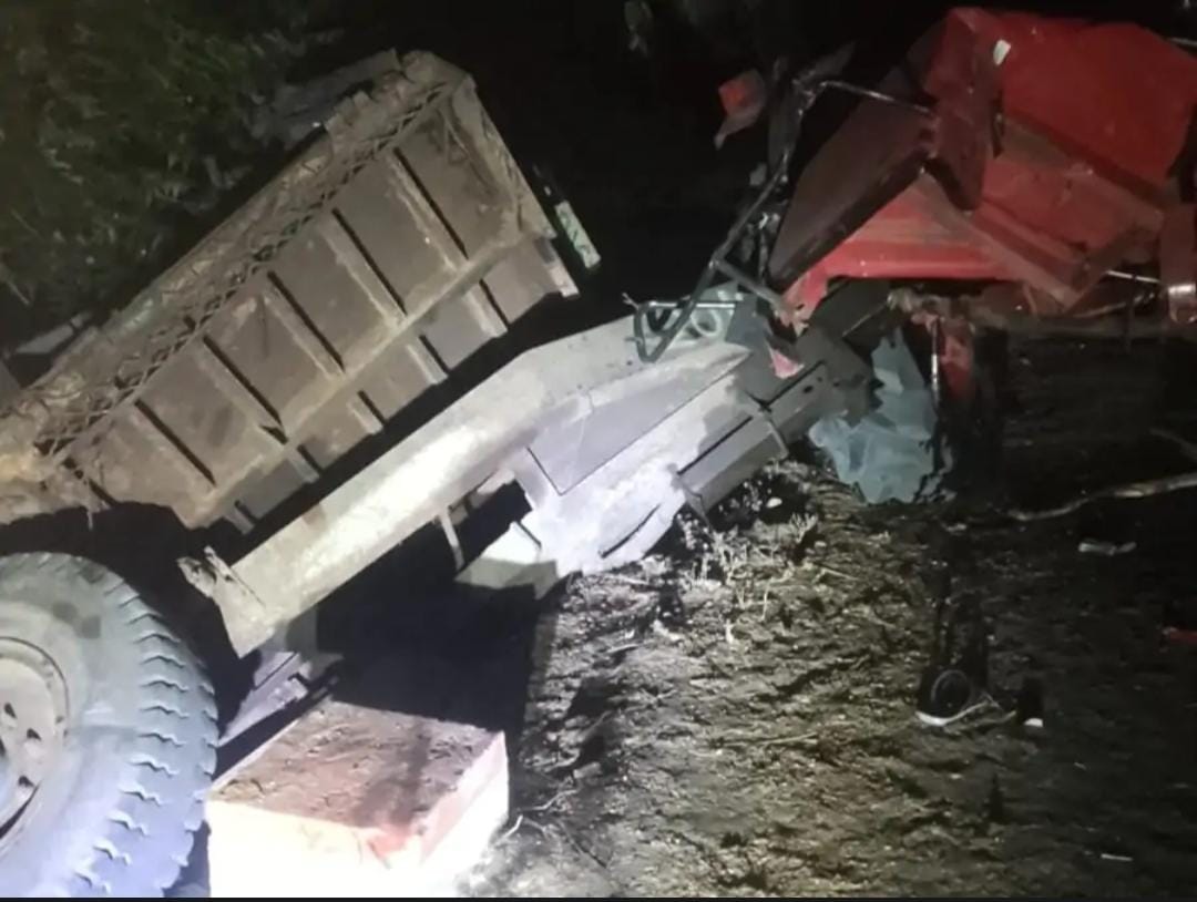 माचलपुर थाना क्षेत्र में बड़ा हादसा तीन की मौत एक दर्जन से अधिक घायल