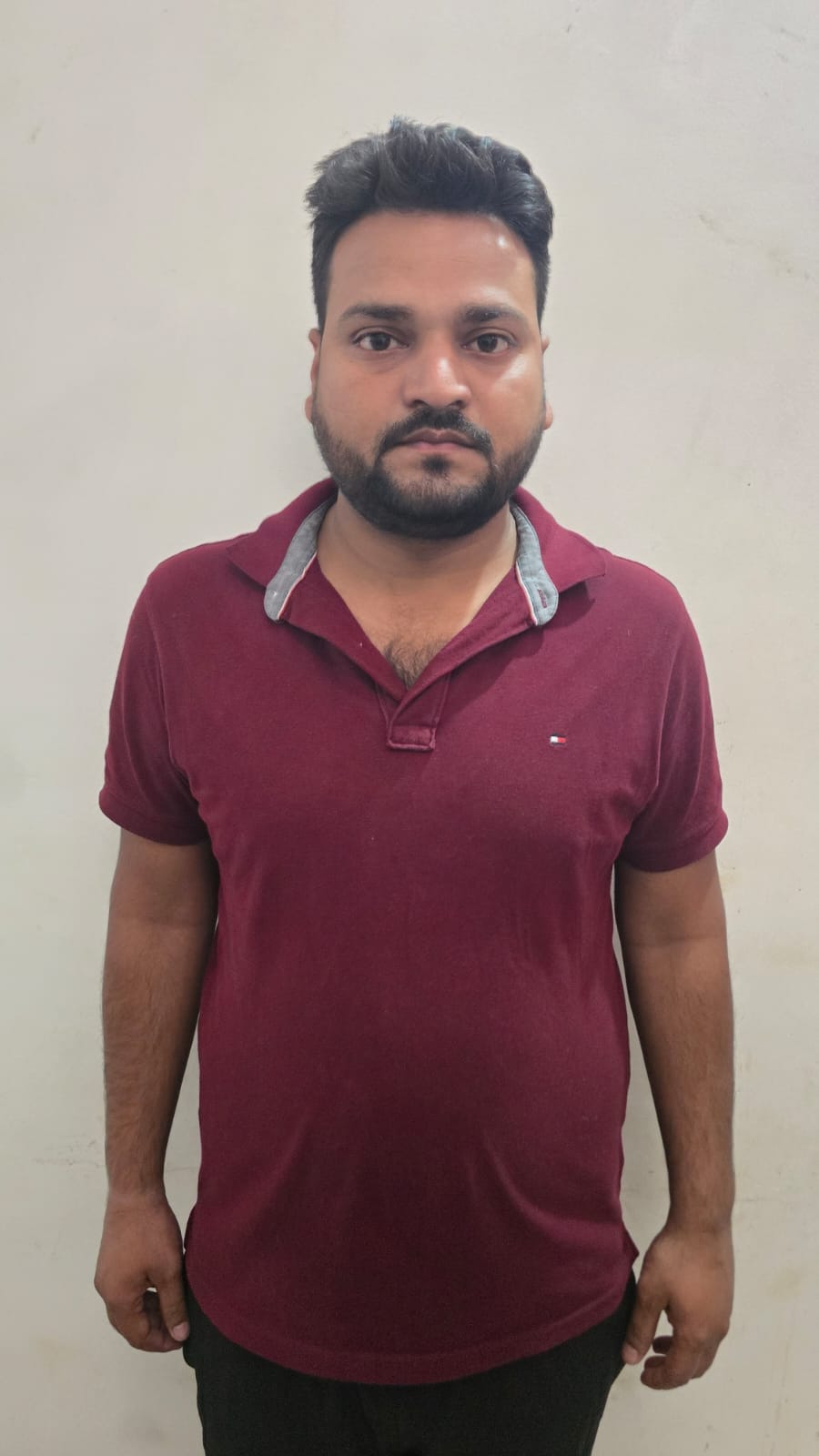 पुलिस मुठभेड़ में घायल अभय प्रताप सिंह, जिला अस्पताल में भर्ती। स्रोत- पुलिस