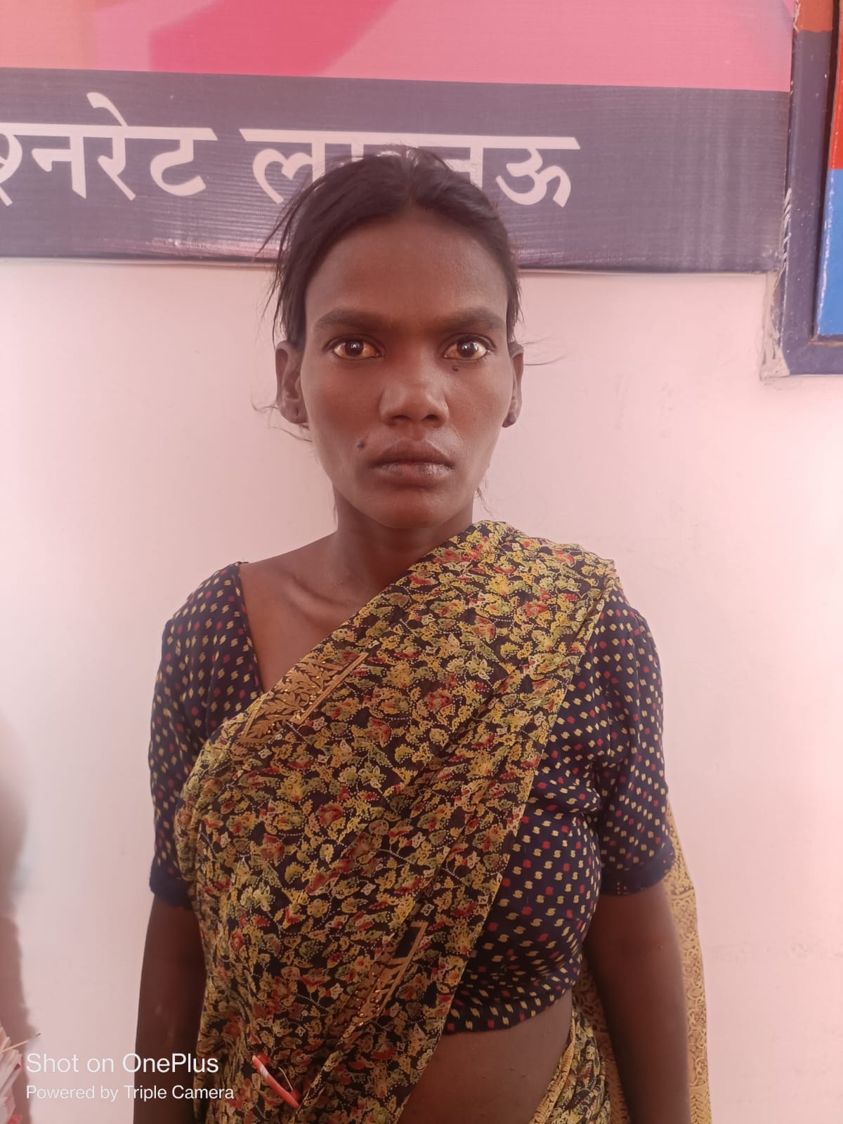 टप्पेबाजी के आरोप में गिरफ्तार शेषकला, पूजा, गाैरी व दयालाल।