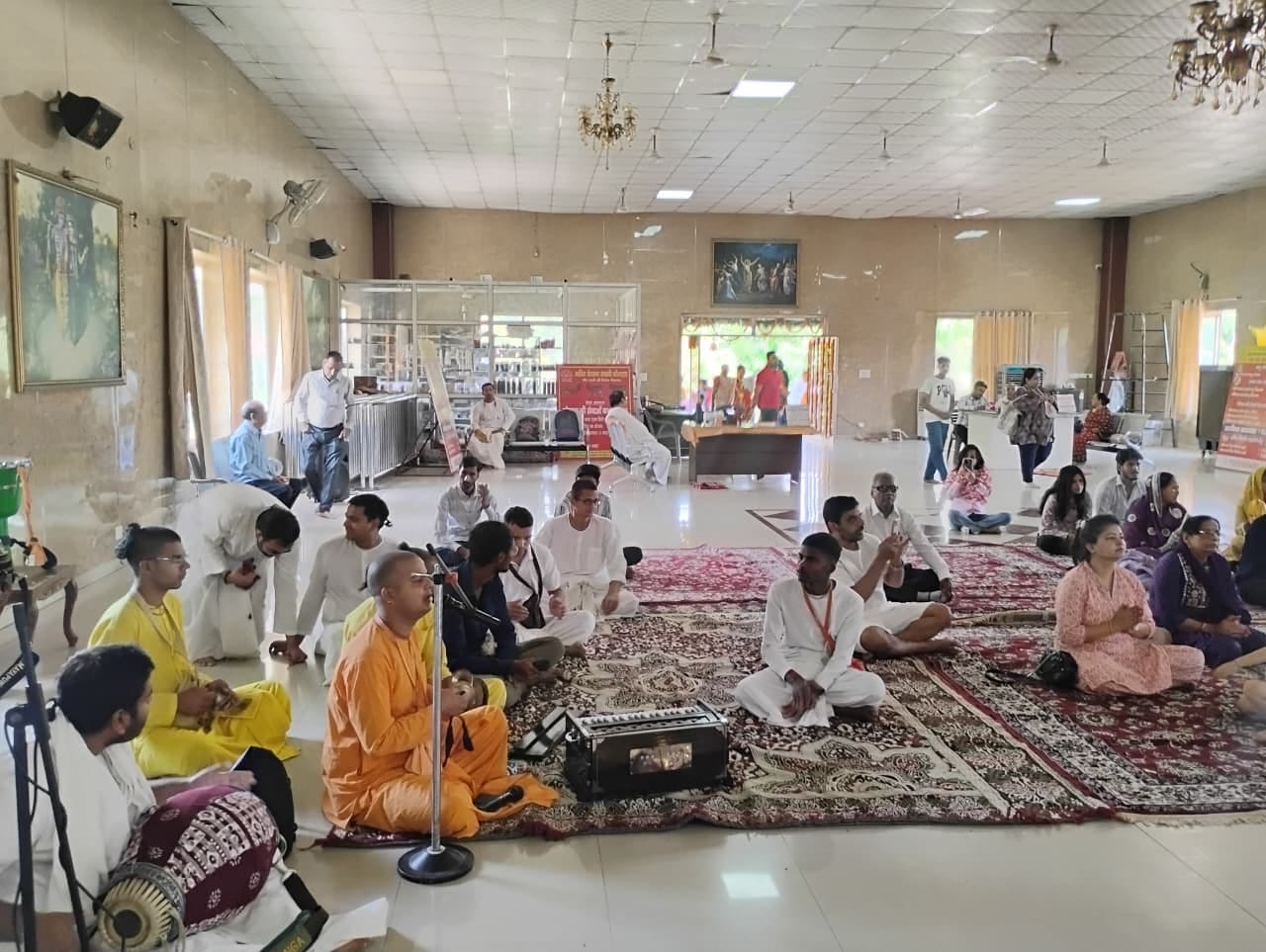 तिरोभाव दिवस पर दी भावभीनी श्रद्धांजलि