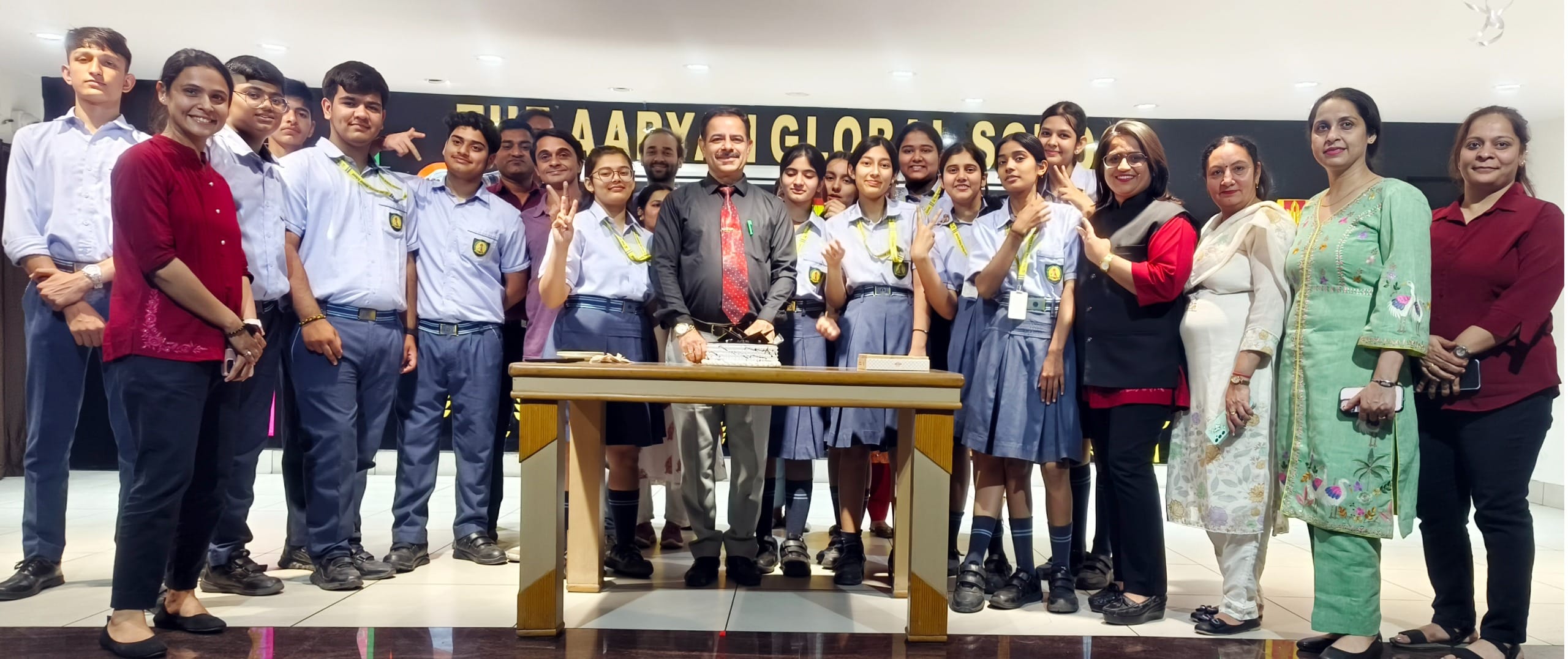 15-रोहतक के आंबेडकर चौक स्थित मॉडल स्कूल में सीबीएसई की ओर से 10वीं कक्षा का परिणाम घोषित होन 15-रोहतक के आंबेडकर चौक स्थित मॉडल स्कूल में सीबीएसई की ओर से 10वीं कक्षा का परिणाम घोषित होन