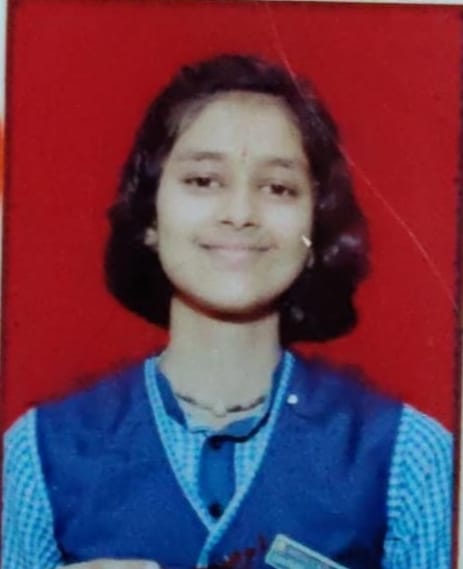 अनन्या नारंग 96.8 प्रतिशत श्रीराम स्कूल। (मवाना)