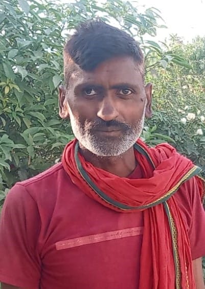 कांट के सिकंदरपुरखुर्द गांव में जलती फसल। स्रोत : जागरूक पाठक कांट के सिकंदरपुरखुर्द गांव में जलती फसल। स्रोत : जागरूक पाठक