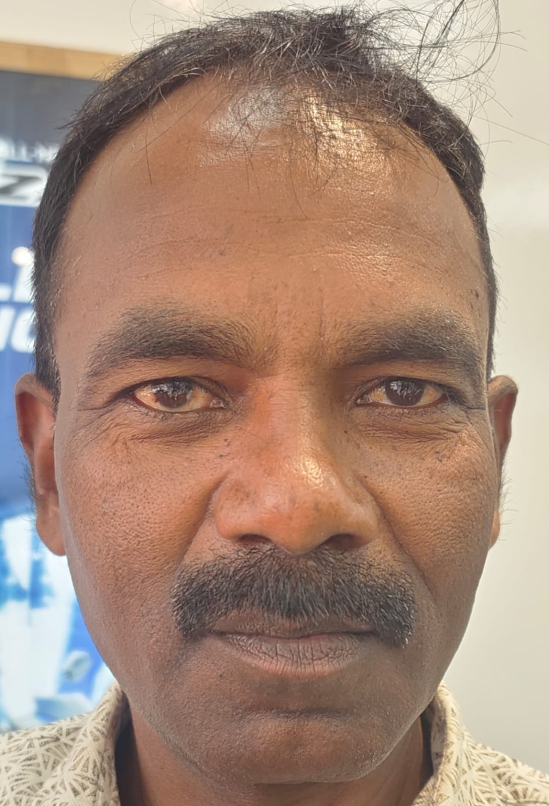 लखीमपुर मोहम्मदी मार्ग पर चल रहा चौड़ीकरण का कार्य। संवाद