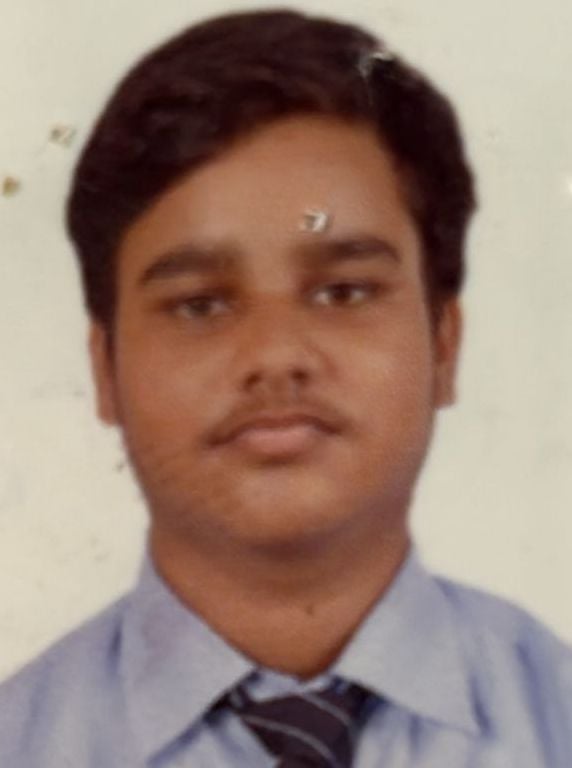 सृजल कटियार- सेंट जॉन सीनियर सेकेंडरी स्कूल, गोला-92.4 प्रतिशत सृजल कटियार- सेंट जॉन सीनियर सेकेंडरी स्कूल, गोला-92.4 प्रतिशत