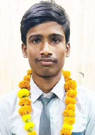 सृजल कटियार- सेंट जॉन सीनियर सेकेंडरी स्कूल, गोला-92.4 प्रतिशत सृजल कटियार- सेंट जॉन सीनियर सेकेंडरी स्कूल, गोला-92.4 प्रतिशत