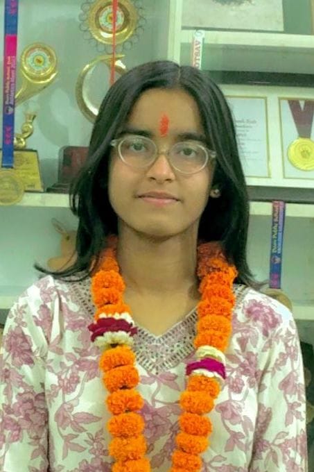 फोटो16आर्यमान अग्रवाल, 98.2 प्रतिशत ,पार्वती प्रेमा कॉलेज नैनीताल। स्रोत:स्वयं