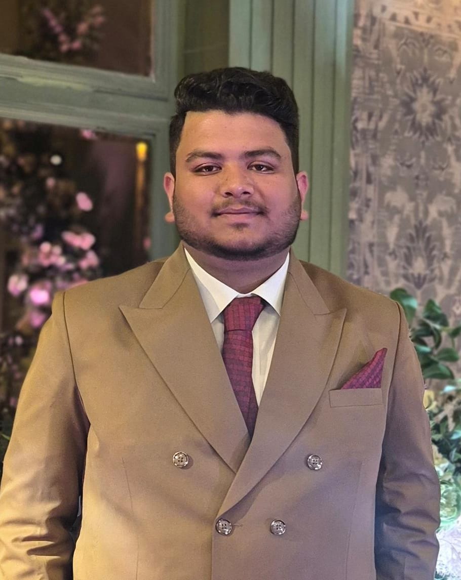रामपुर के वार्ड नंबर दो में बंद पड़ी नाली में जमी गंदगी। संवाद रामपुर के वार्ड नंबर दो में बंद पड़ी नाली में जमी गंदगी। संवाद
