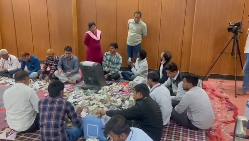 श्री सांवलिया सेठ का भंडार खुलने पर गणना