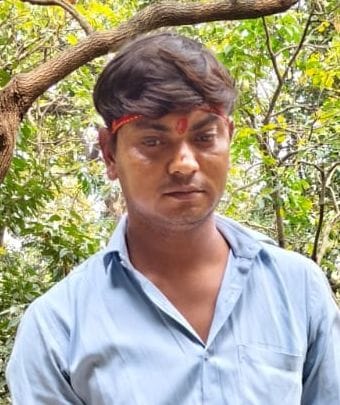 फोटो-13-घटनास्थल पर जली पड़ी बाइक। संवाद फोटो-13-घटनास्थल पर जली पड़ी बाइक। संवाद