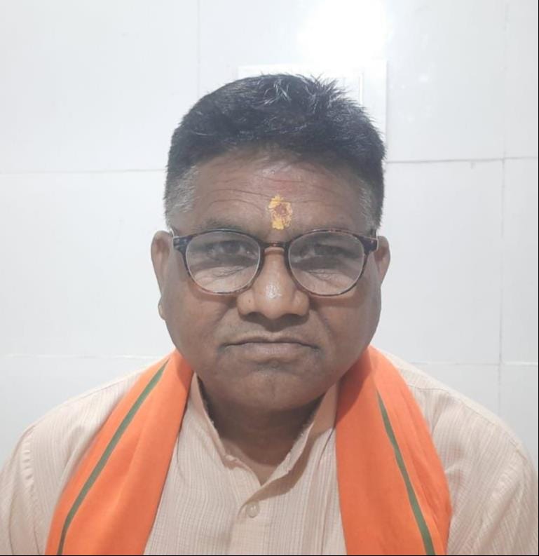 फोटो : सोनीपत में मुरथल रोड पर टूटे पड़े नाले के ढक्कन। संवाद फोटो : सोनीपत में मुरथल रोड पर टूटे पड़े नाले के ढक्कन। संवाद