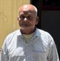 बांकेगंज-गोला मार्ग पर गश्त करते पुलिस कर्मी। संवाद