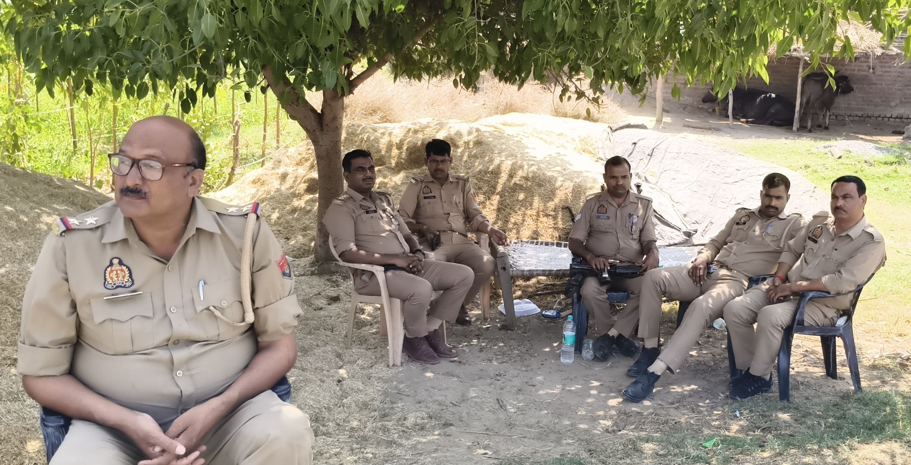 मदनापुर ब्लाॅक के गांव राजपुर नगला में इसी स्थान पर लगी थी प्रतिमा। संवाद मदनापुर ब्लाॅक के गांव राजपुर नगला में इसी स्थान पर लगी थी प्रतिमा। संवाद
