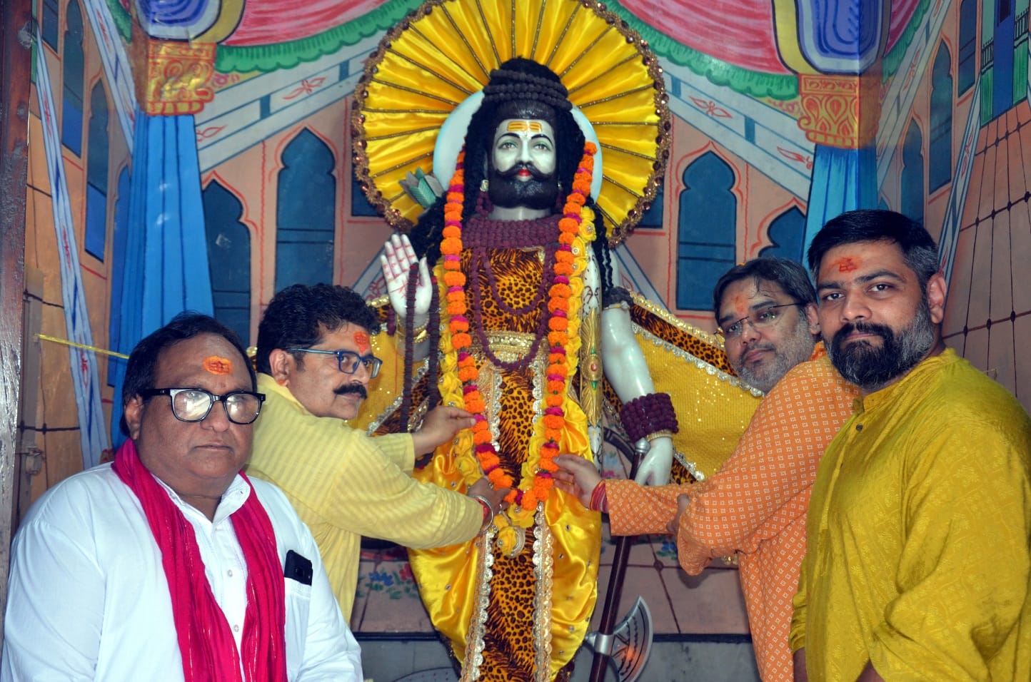 बाबरी क्षेत्र के गांव  भदौड़ा में परशुराम जयंती पर निकली शोभायात्रा । संवाद