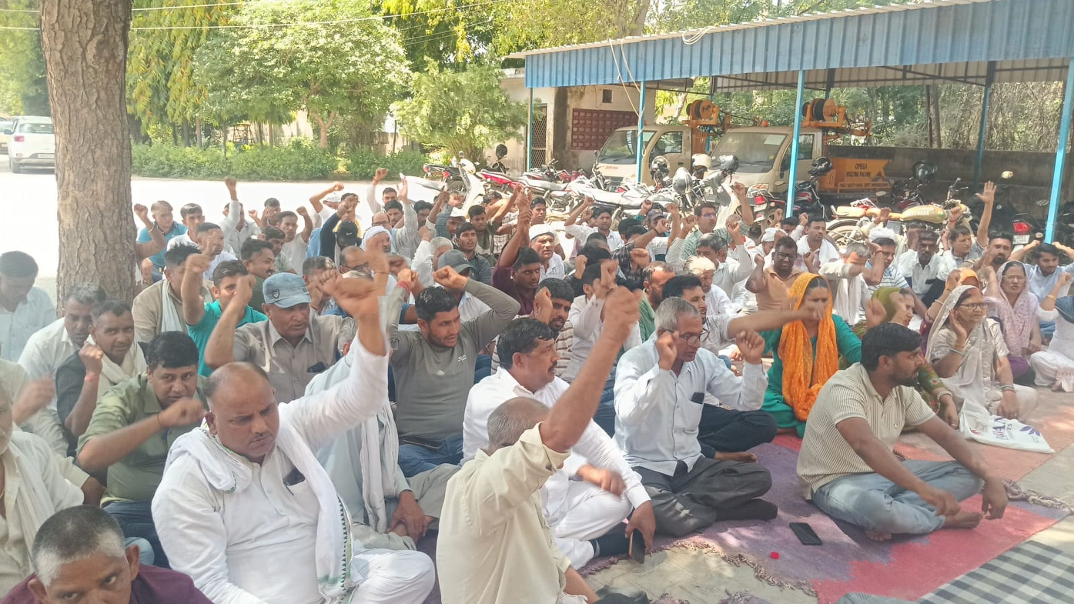 फोटो संख्या:61 हरिओम