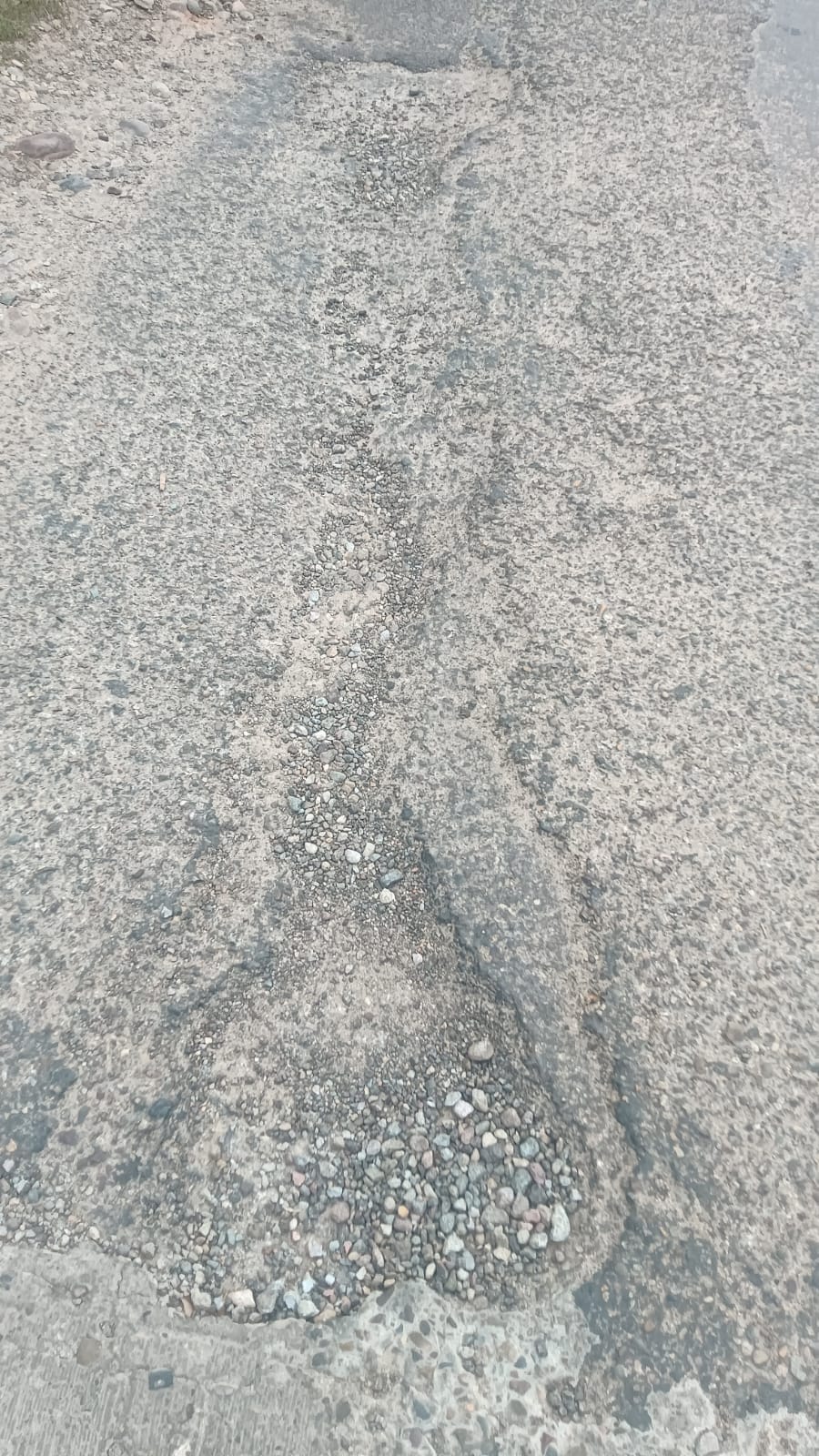 टौणी देवी-ककड़ियार सड़क की खराब हालत। संवाद