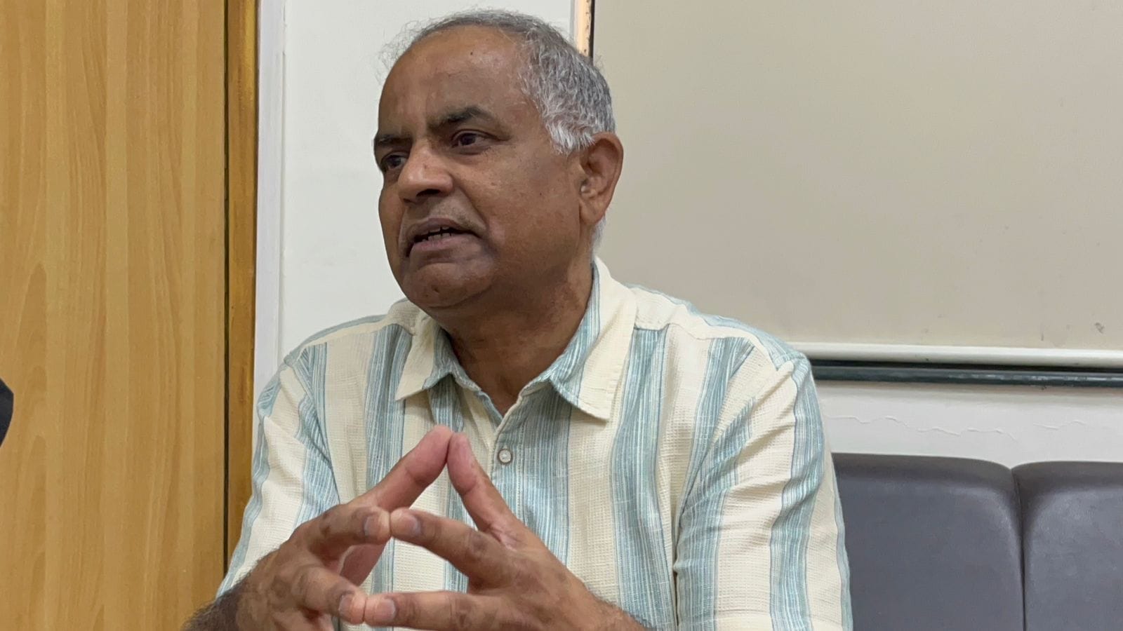 कुरुक्षेत्र। एनआईटी निदेशक कार्यालय। संवाद