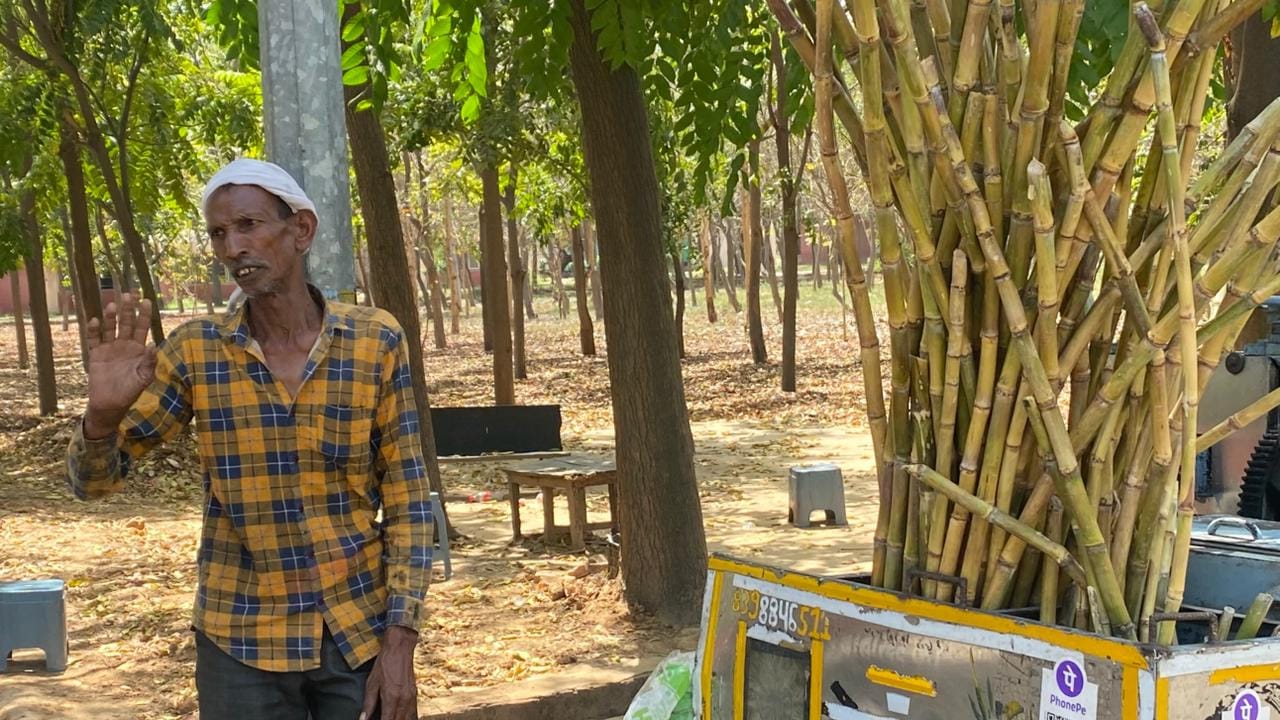 कुरुक्षेत्र। पुरुष छात्रावास के बाहर सूनसान मिल्क बूथ। संवाद कुरुक्षेत्र। पुरुष छात्रावास के बाहर सूनसान मिल्क बूथ। संवाद