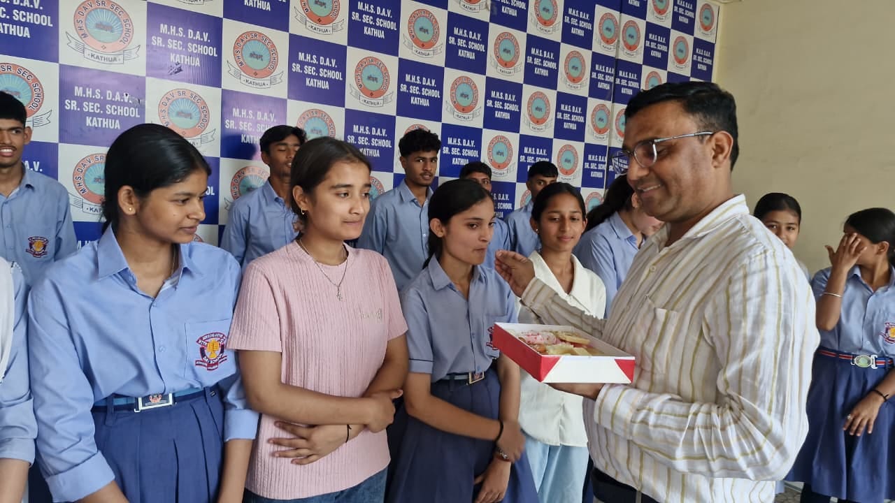 ईशा क्वांथ,  98 प्रतिशत